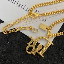 Dior-Necklace
